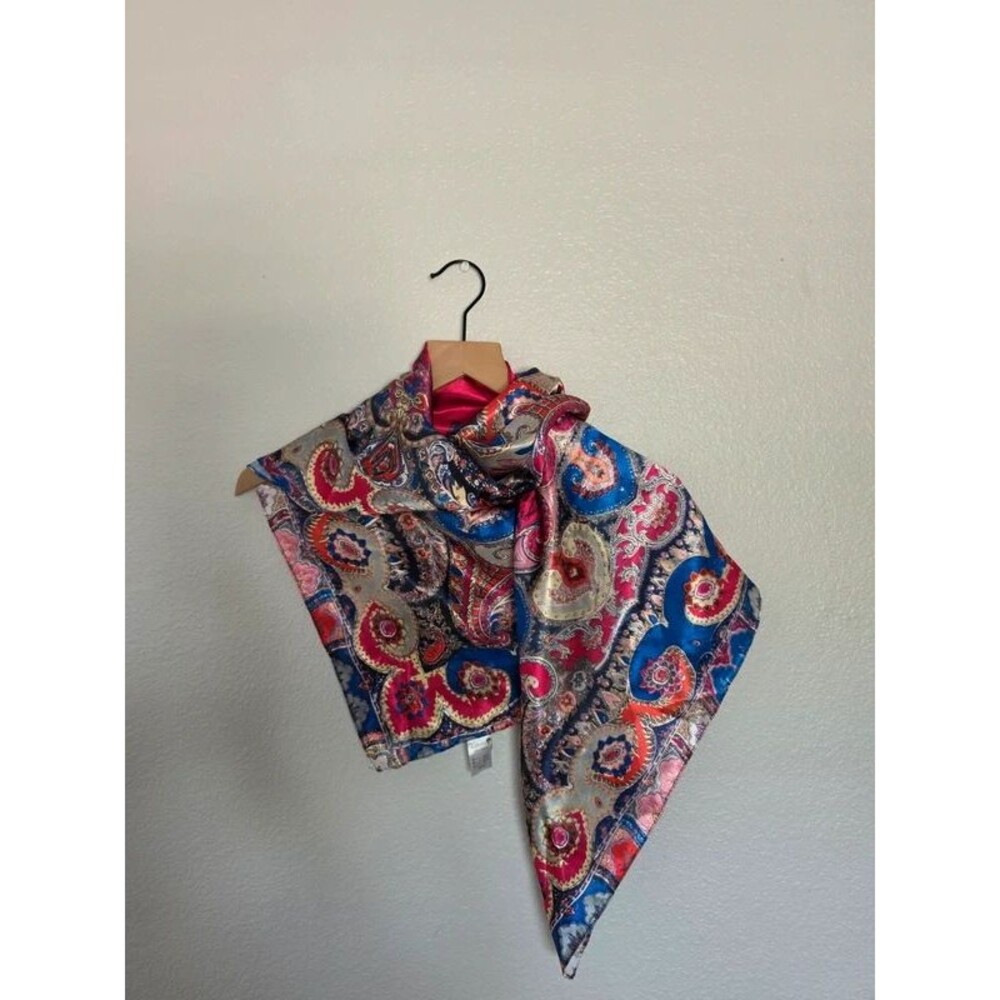 Paisley Vibrant Square Scarf Neck/Draped/Headscarf